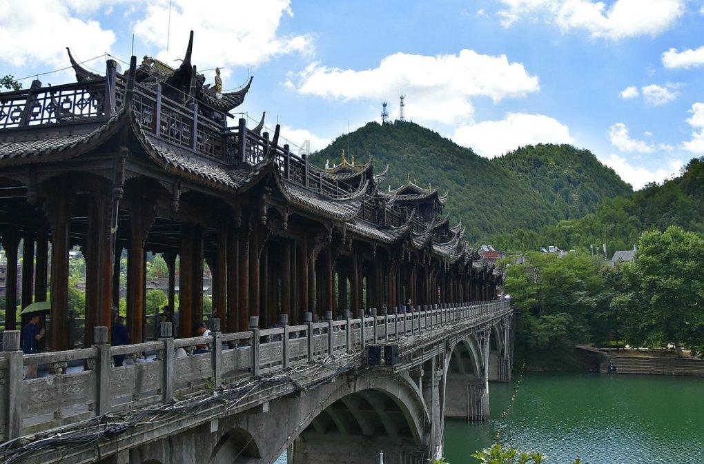 栅栏迷宫